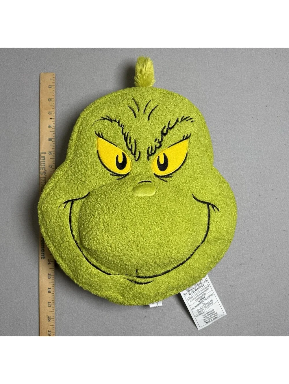 Hallmark Throw Pillow Green Dr. Seuss's How the Grinch Stole Christmas Face Cute